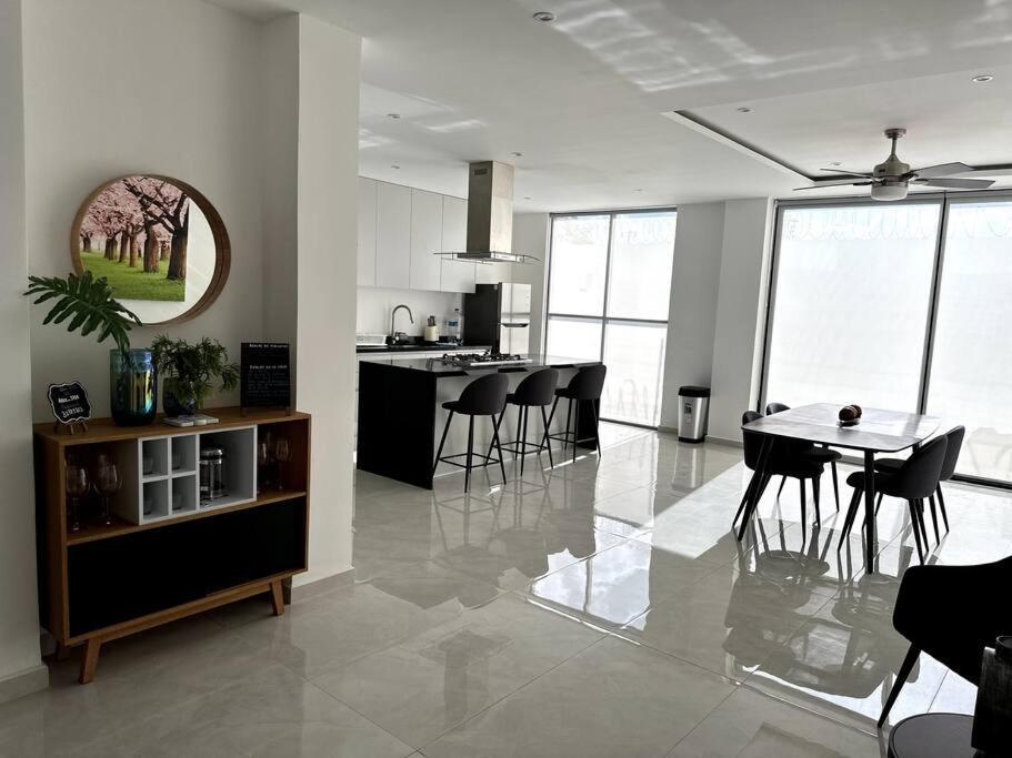 Amplia Casa En Residencial Aqua * Cancun
